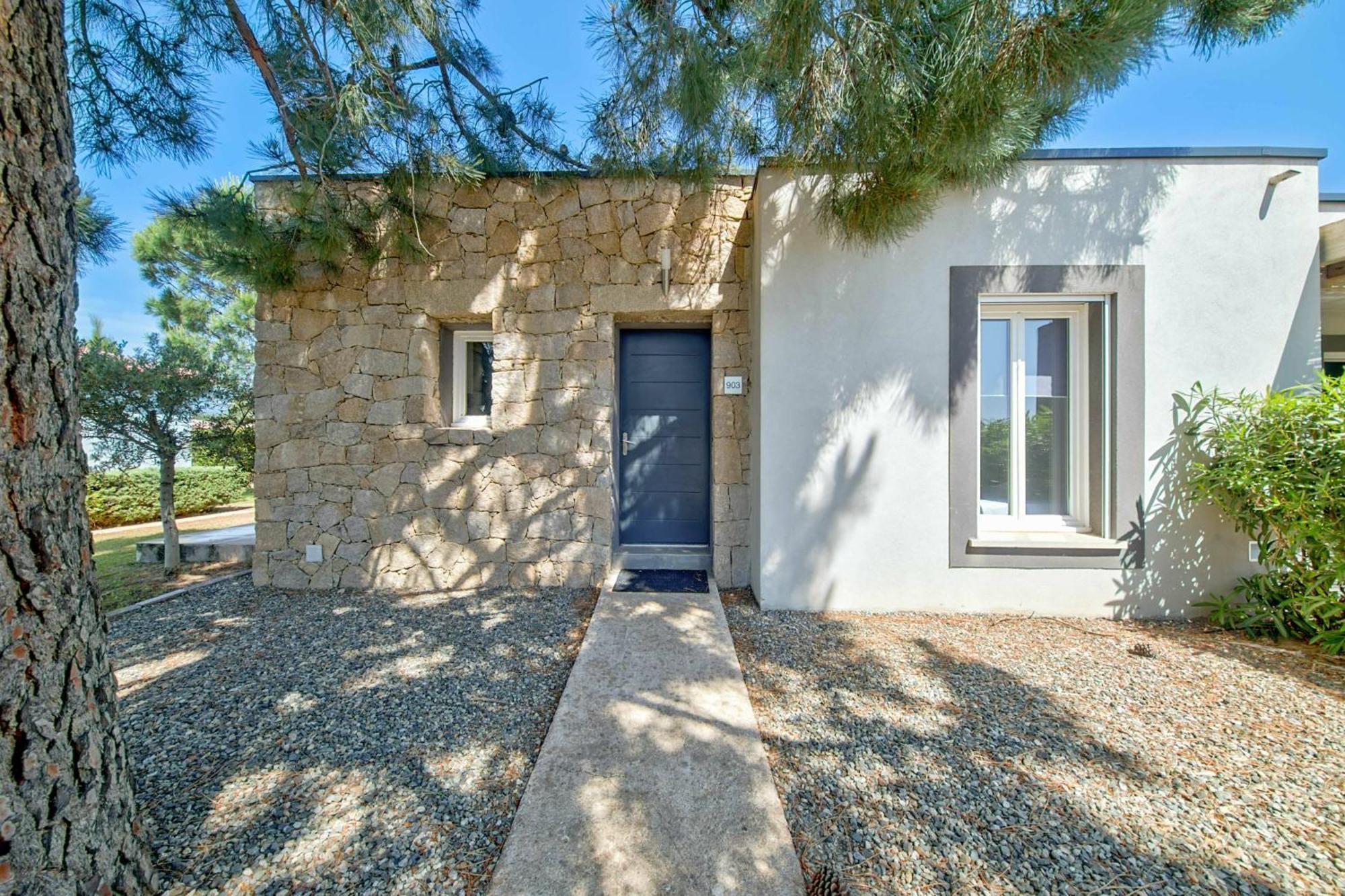 Residence Pierre & Vacances Premium Les Villas De Porto-Vecchio Екстериор снимка