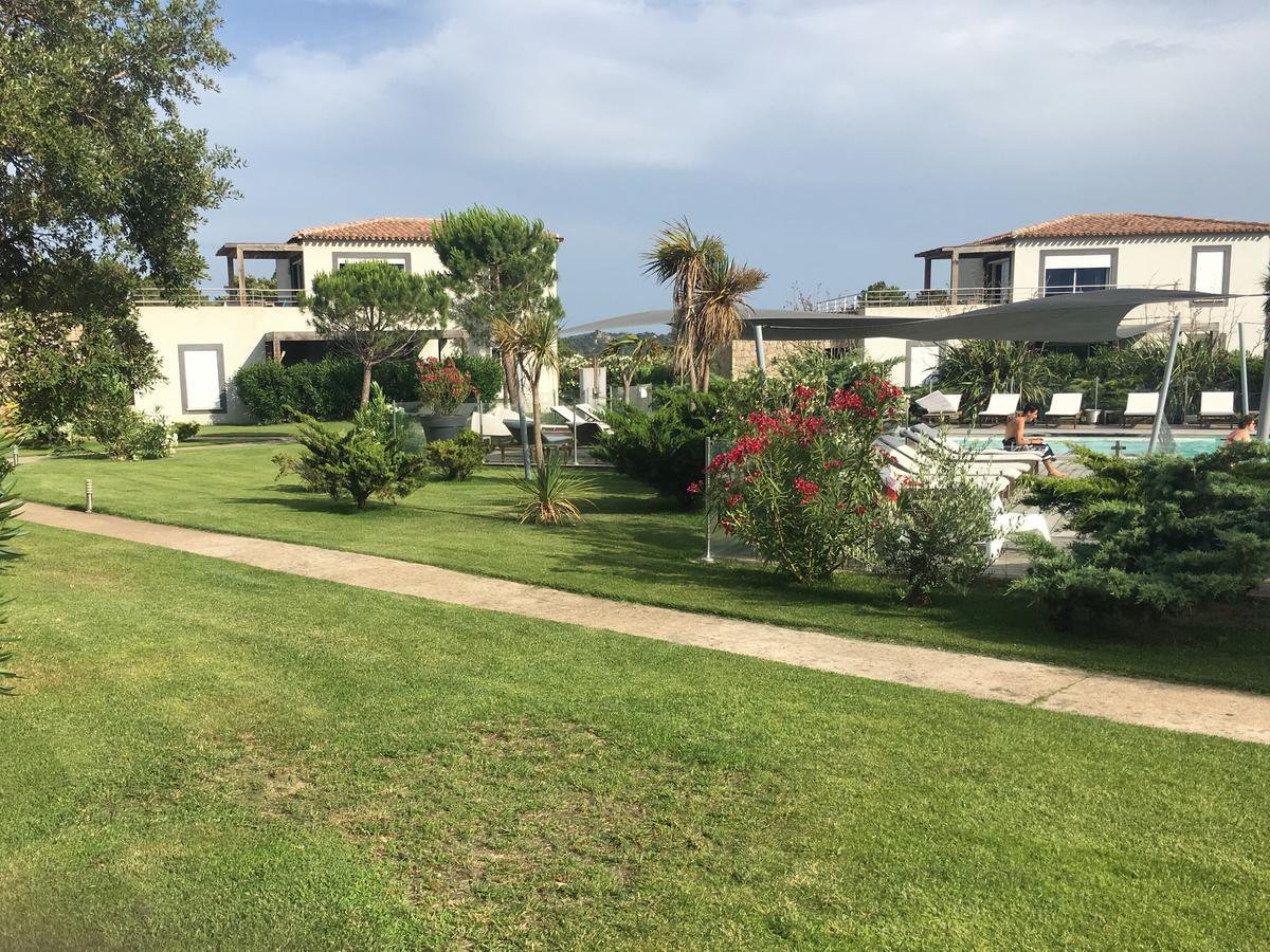 Residence Pierre & Vacances Premium Les Villas De Porto-Vecchio Екстериор снимка