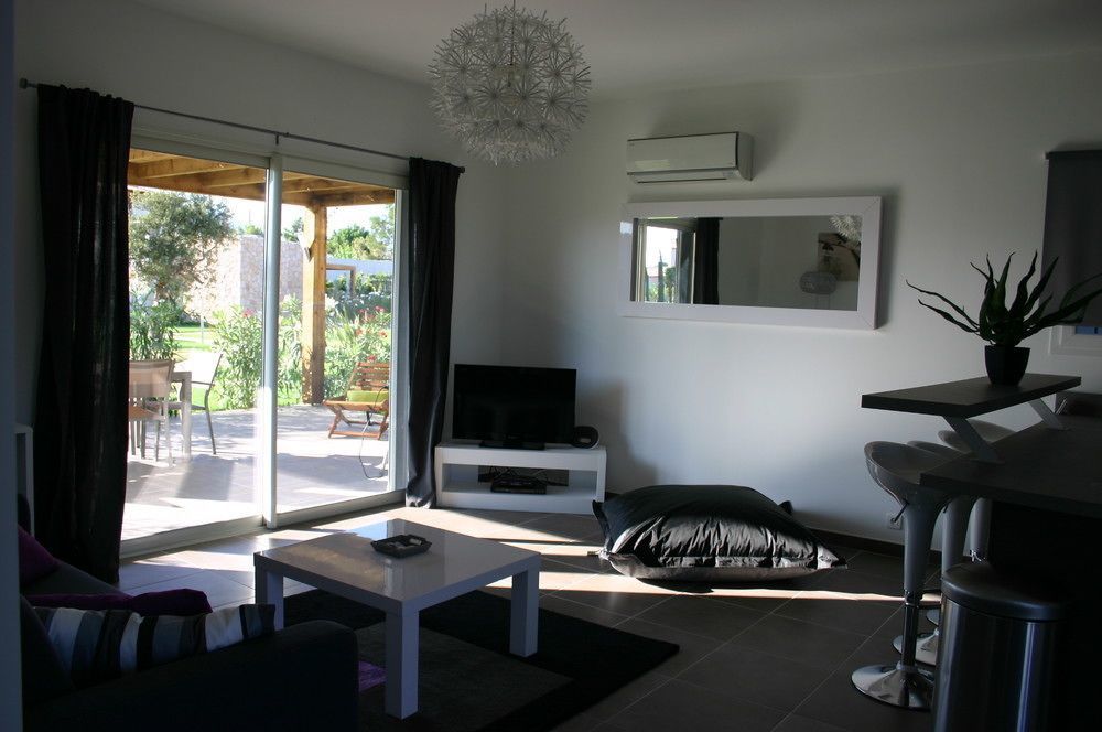 Residence Pierre & Vacances Premium Les Villas De Porto-Vecchio Екстериор снимка