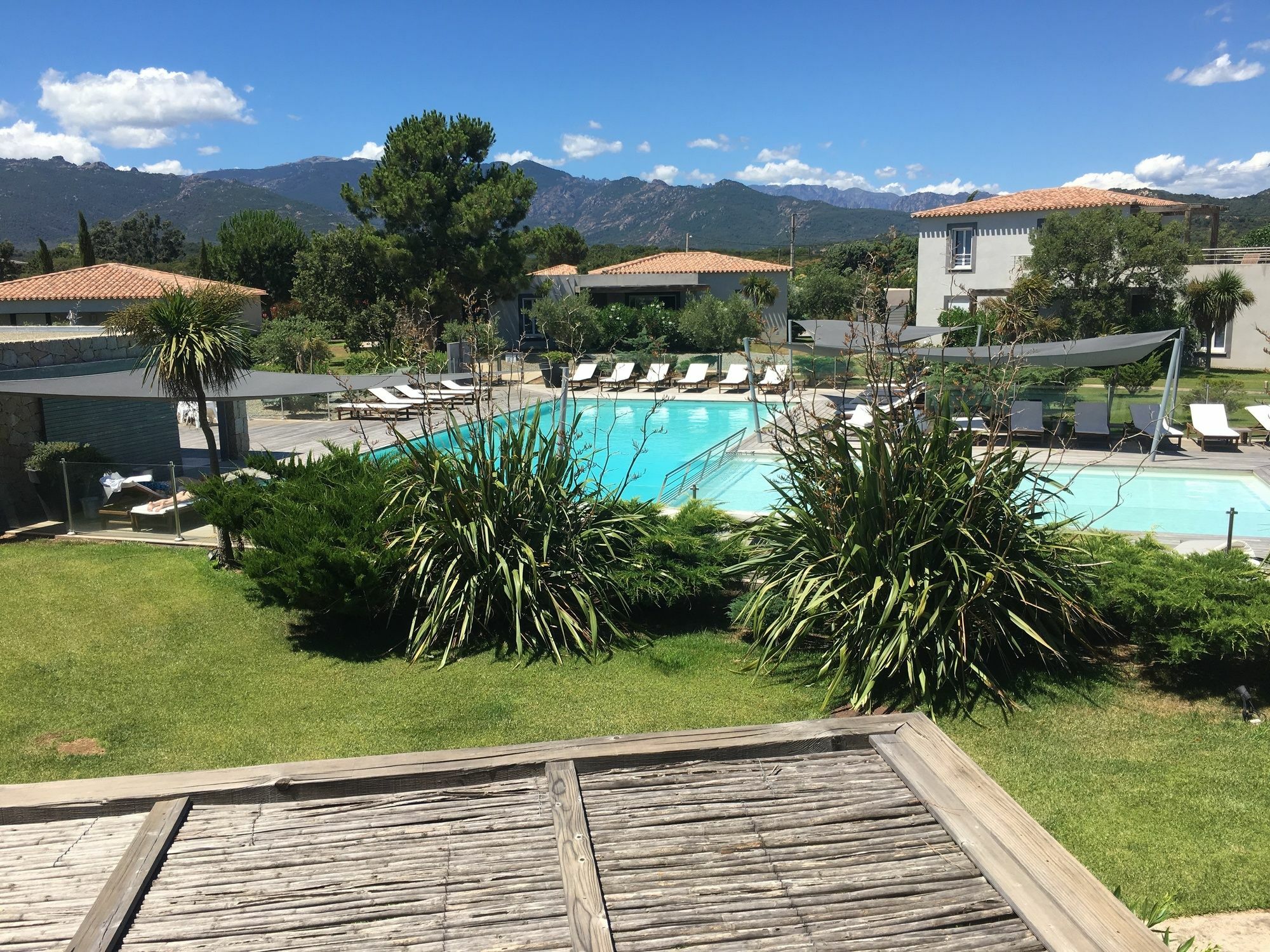 Residence Pierre & Vacances Premium Les Villas De Porto-Vecchio Екстериор снимка